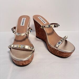 Steve Madden Selfless Studded Platform Cork Wedge Sandals Gold Metallic Size 9